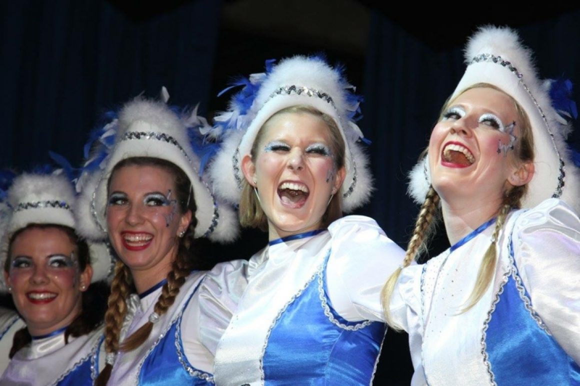 Neue Bilder und Videos der Blue Diamonds Neue Bilder und Videos der Blue Diamonds